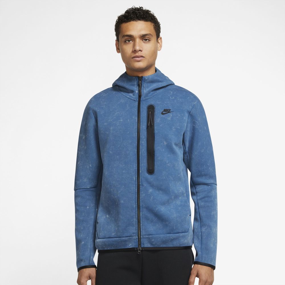 Nike Tech Fleece Wash Full-Zip Hoodie - Men's | Plaza Las Americas