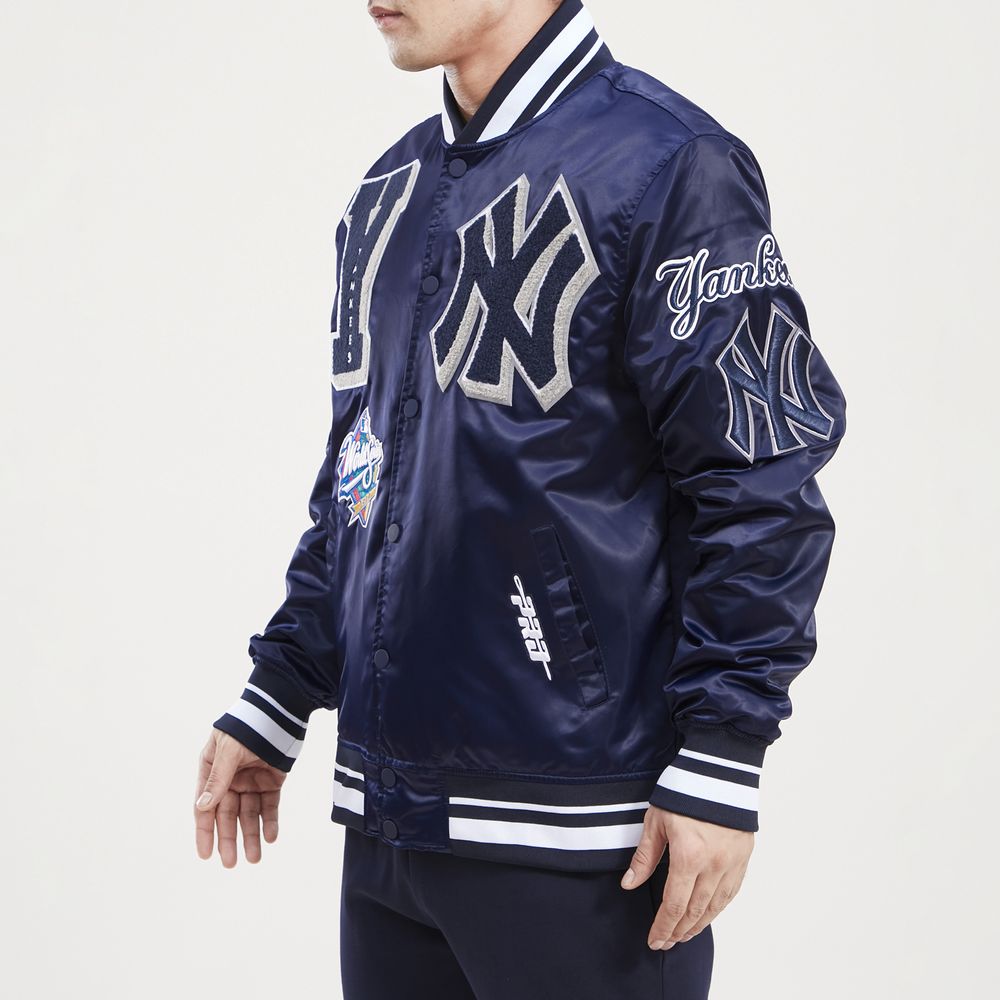 Yankees on sale satin jacket