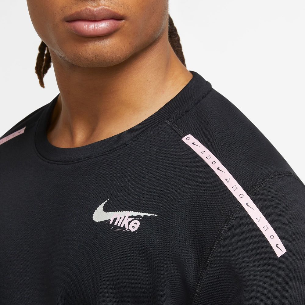 Nike fleece deals long sleeve