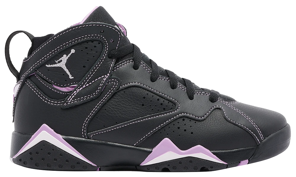 Black and best sale pink girl jordans