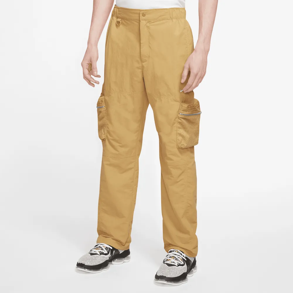 Nike Mens Cargo Pants | Plaza Las Americas