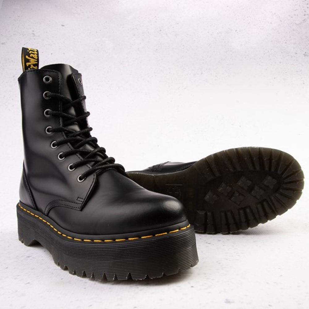 Zumiez sales dr martens