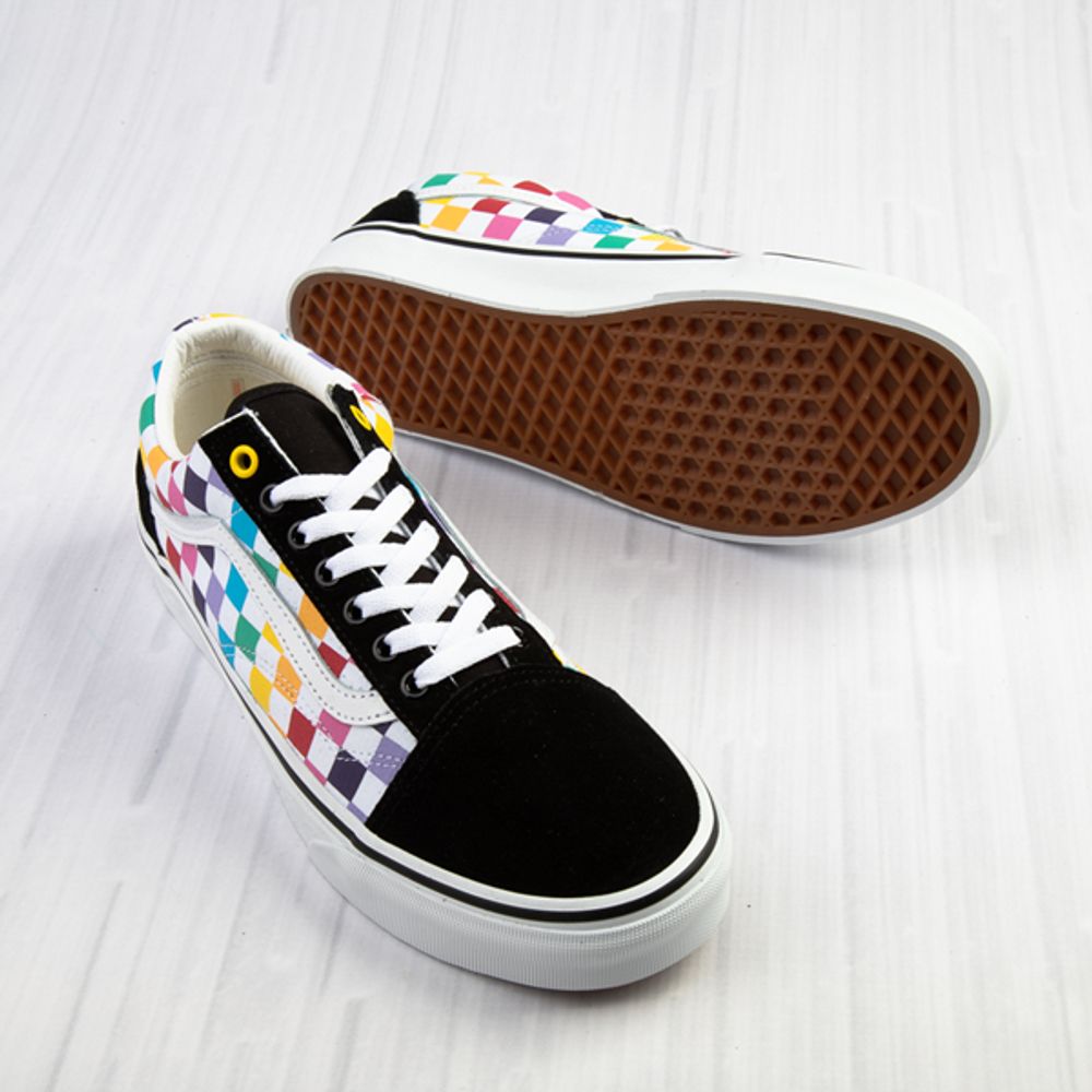 Rainbow store vans journeys