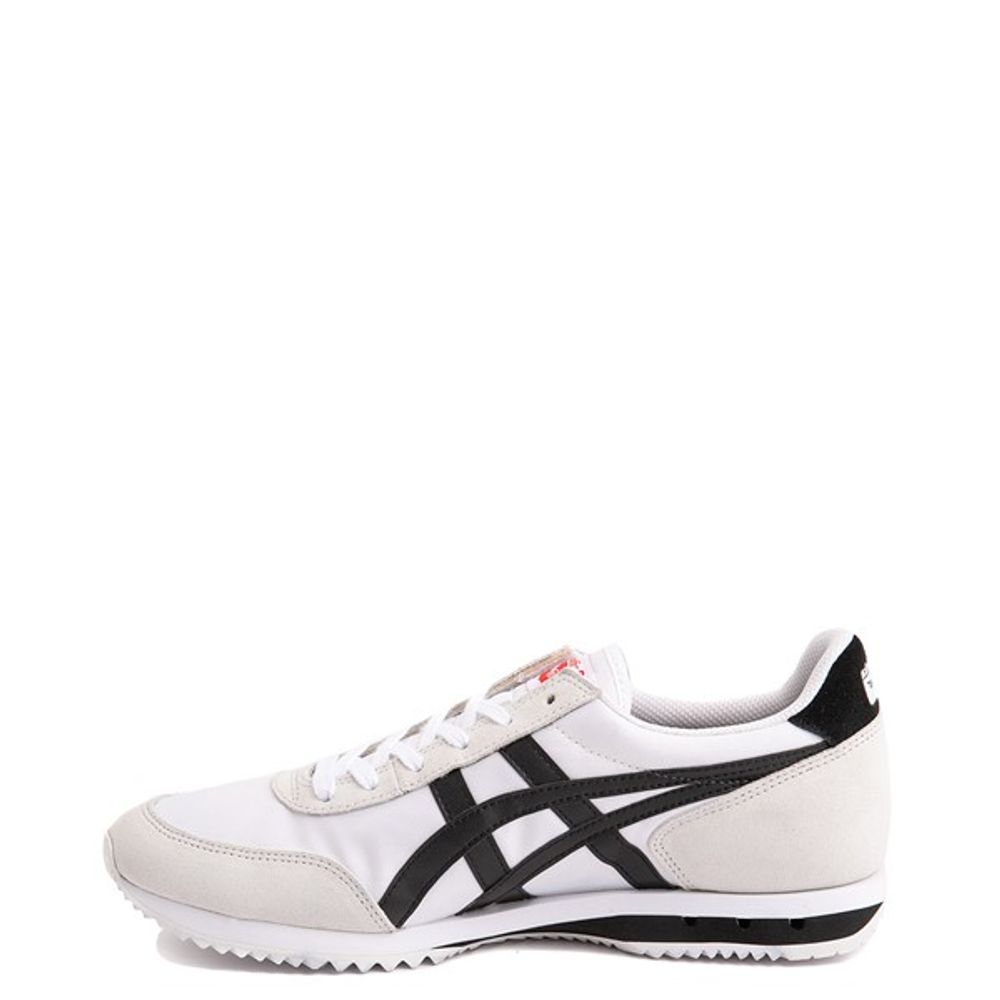 onitsuka moa