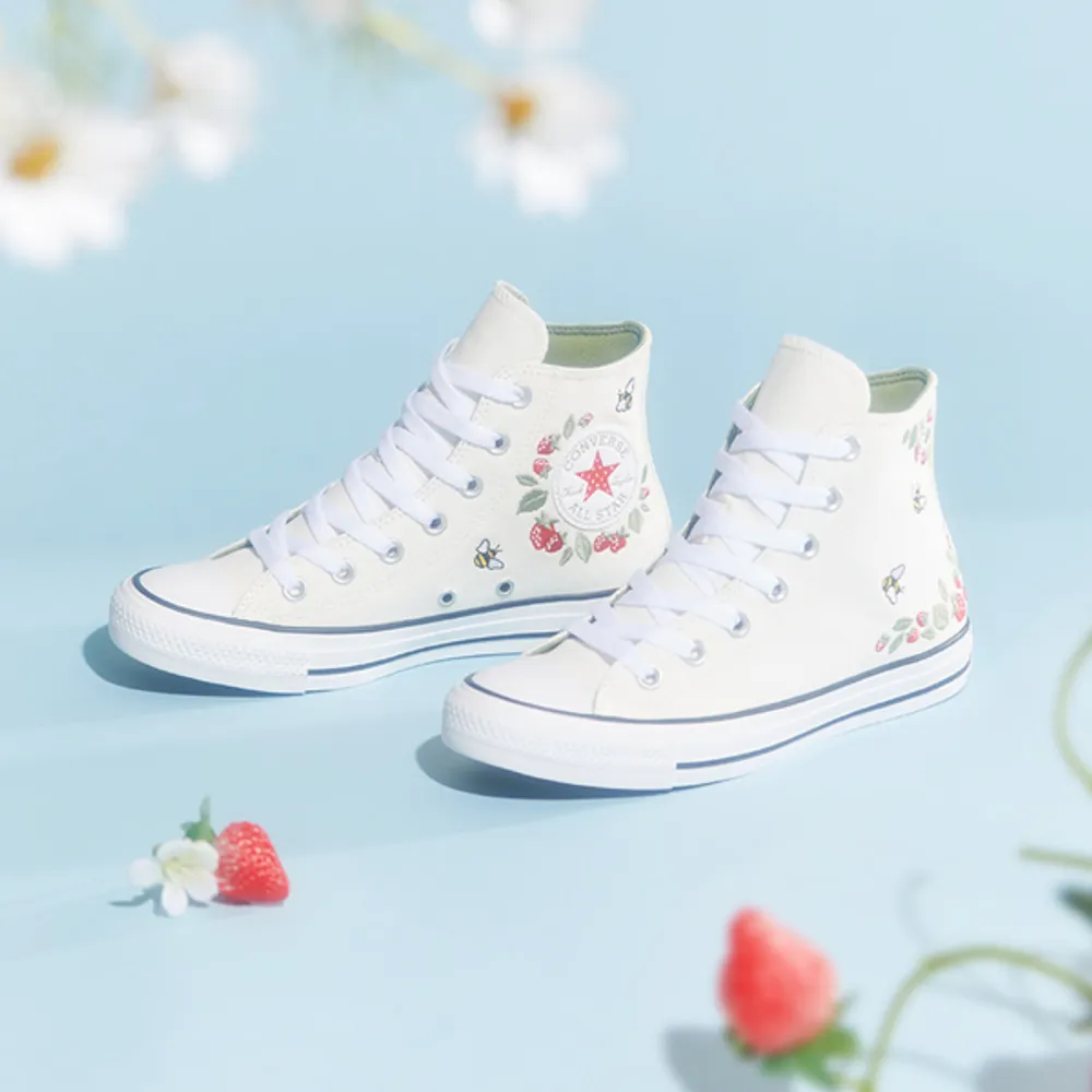 Strawberry converse 2024