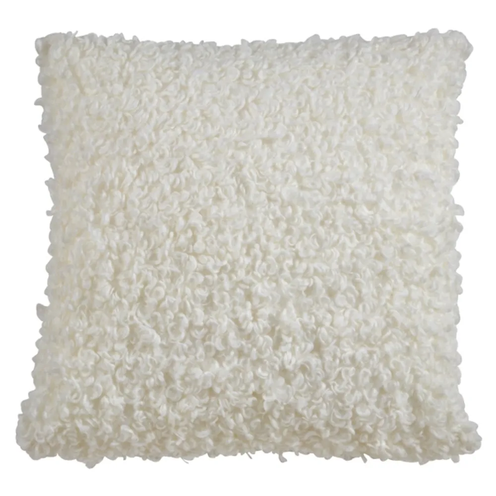 Ivory fur throw discount pillows