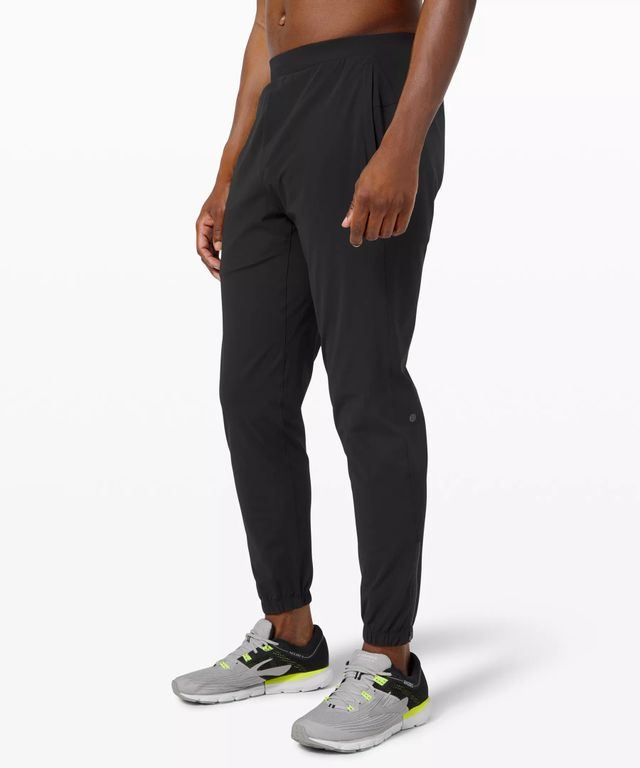 Surge outlet jogger