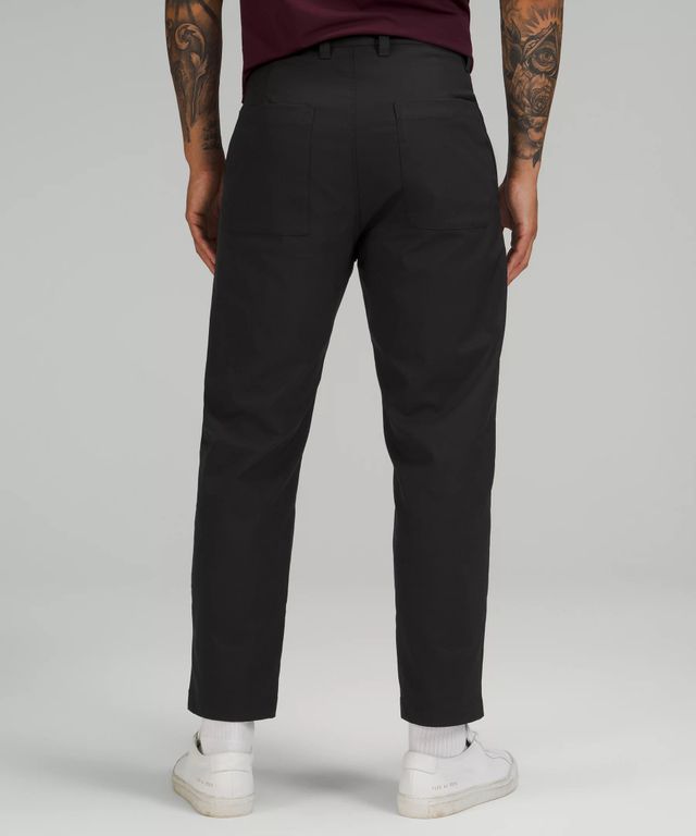 Lululemon athletica Relaxed-Tapered Twill Trouser *Cropped | Men's 