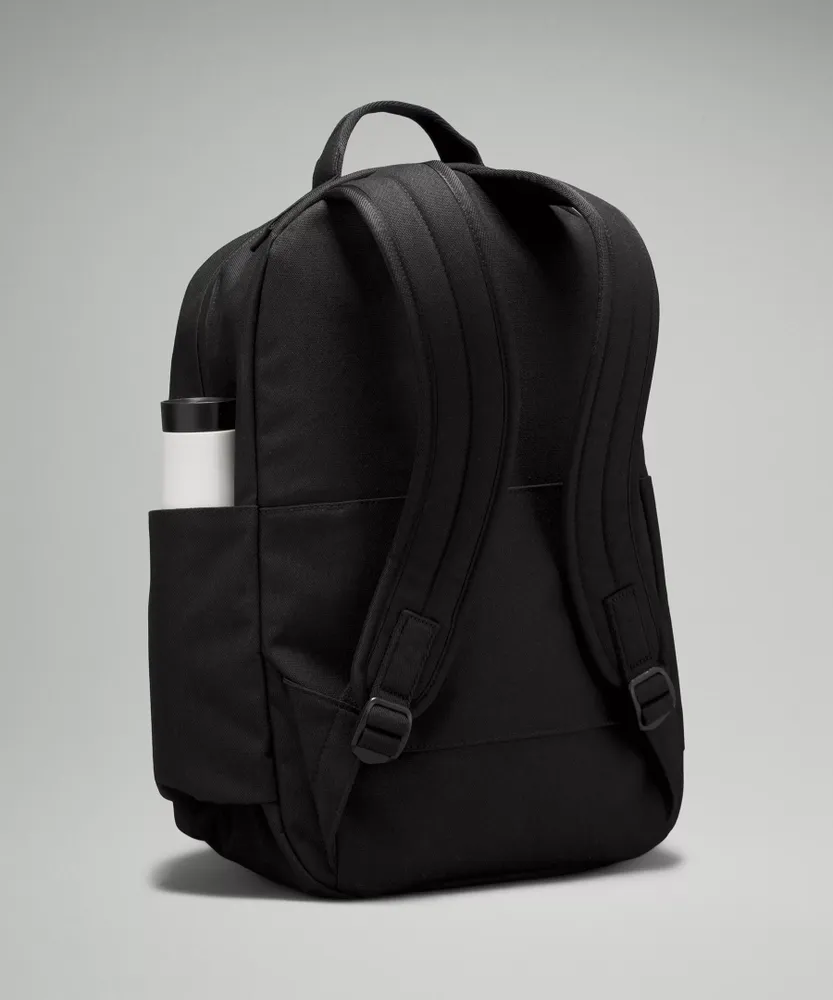 Command the discount day backpack lululemon