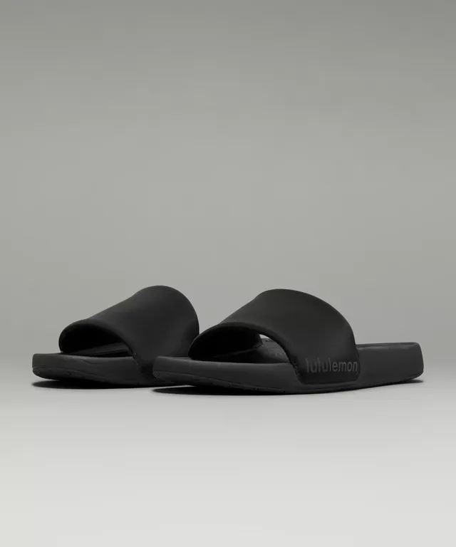 【lululemon】超快適・ロゴ☆Men's Restfeel Slide☆サンダル Men's Restfeel Slide *Graphic | Men's Sandals | lululemon