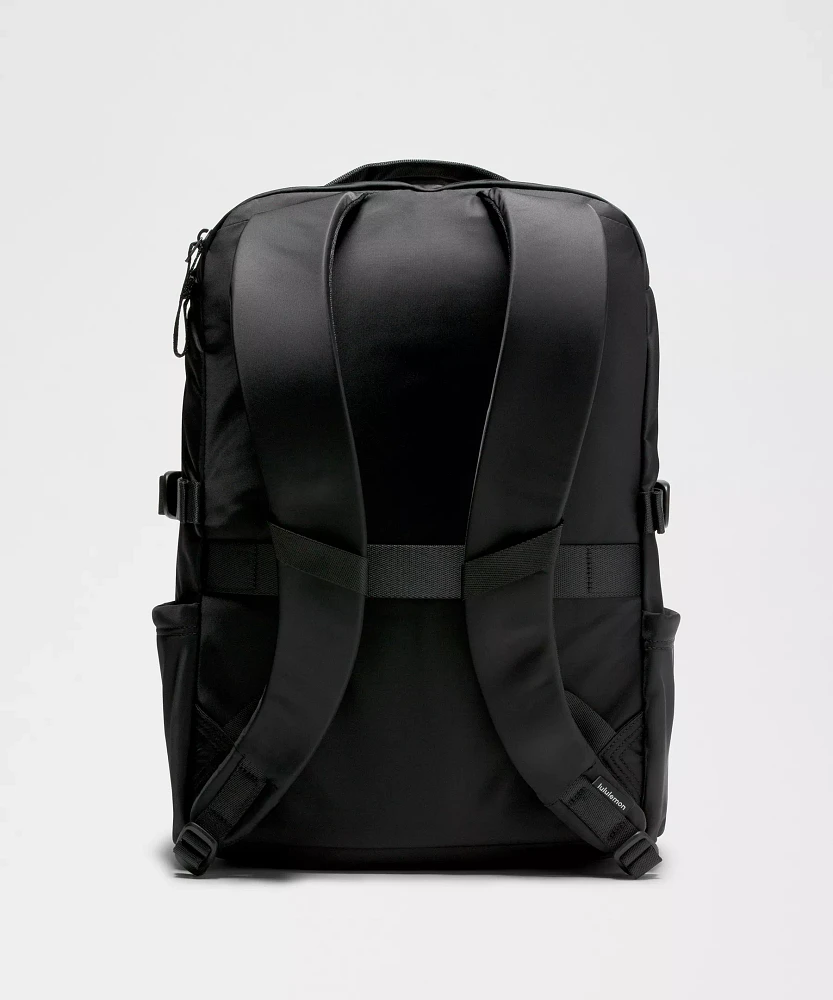 Lululemon ブラックリュック Lululemon athletica New Crew Backpack 22L *Updated | Men's