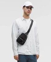lululemon☆男女兼用 Everywhere Small スリングバッグ ナイロン lululemon☆男女兼用 Everywhere Small スリングバッグ ナイロン