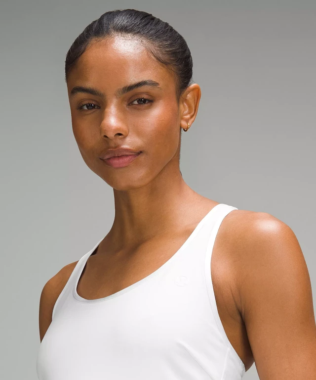 LW1EUZS_0002_3_640x.webp