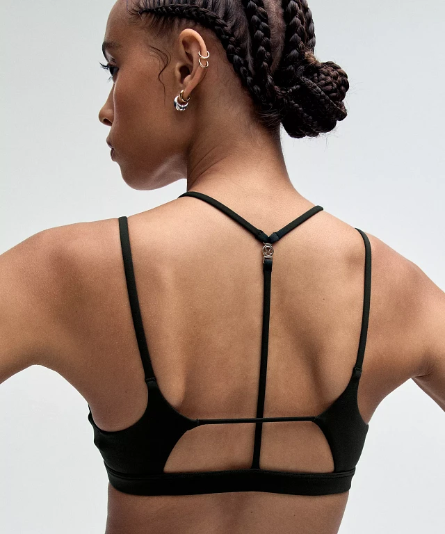 美品／日本未発売【Lululemon】Lace Back Sports Bra Lululemon ENERGY SPORTS BRA New York Knicks Black Sports Bra