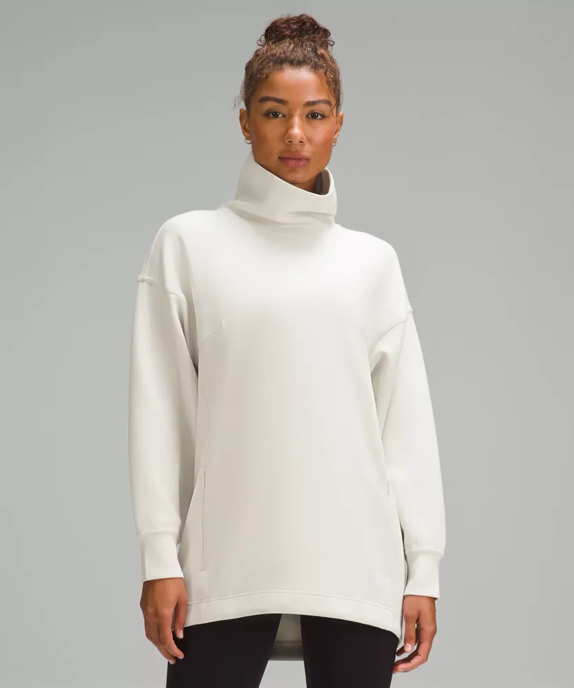 White turtleneck shop tunic sweater