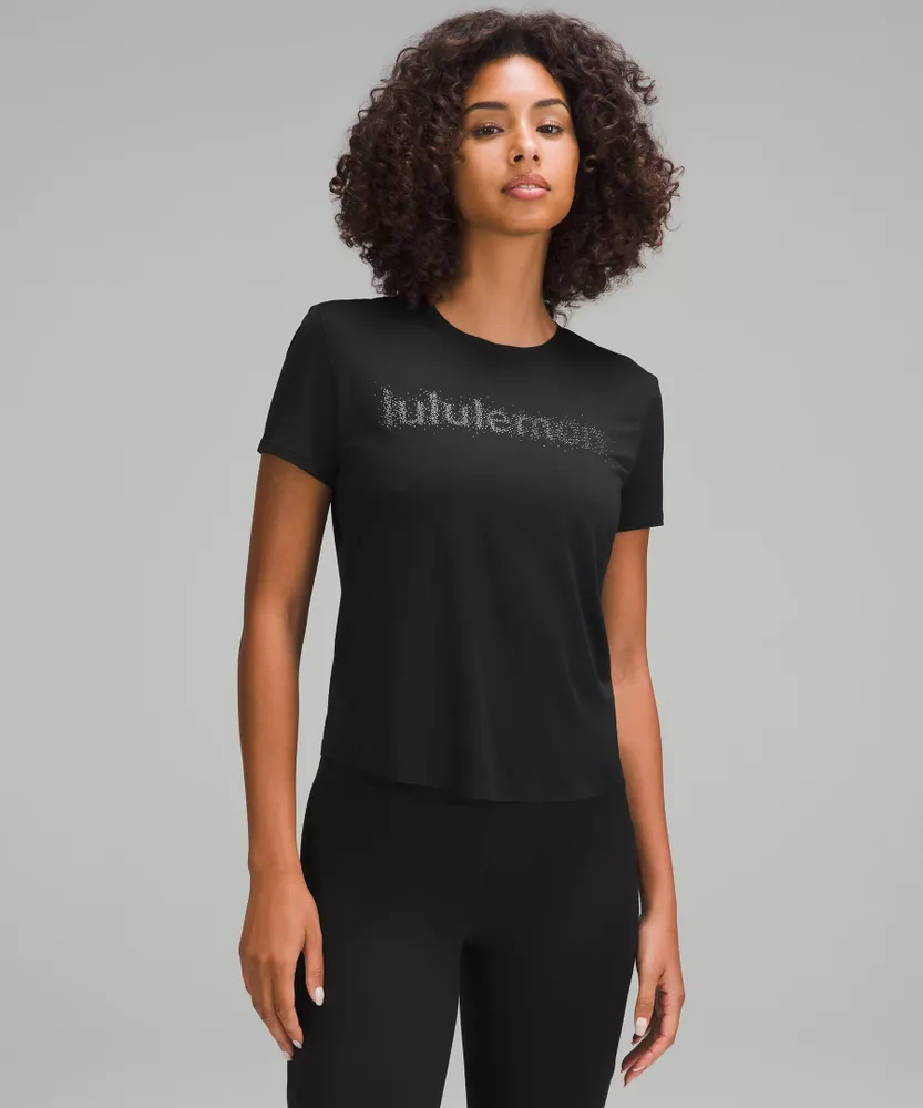 Reflective running sales top womens