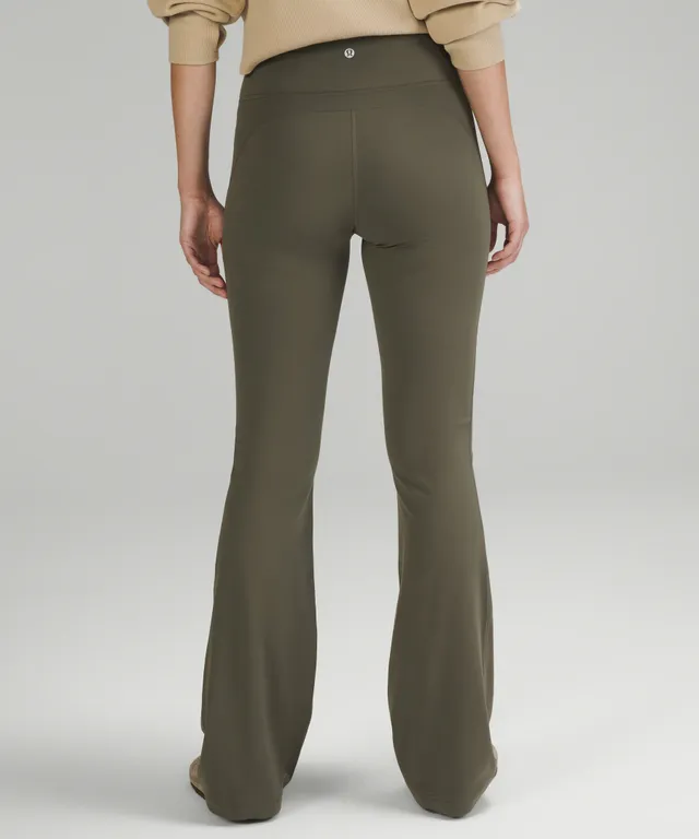 ヨガ lululemon - Groove Pant Flare Super High-Rise  Nulu Lululemon Groove Pant Flare Super High-Rise *Nulu - Black