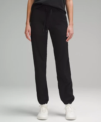 Lululemon athletica Tapered-Leg Mid-Rise Pant 7/8 Length