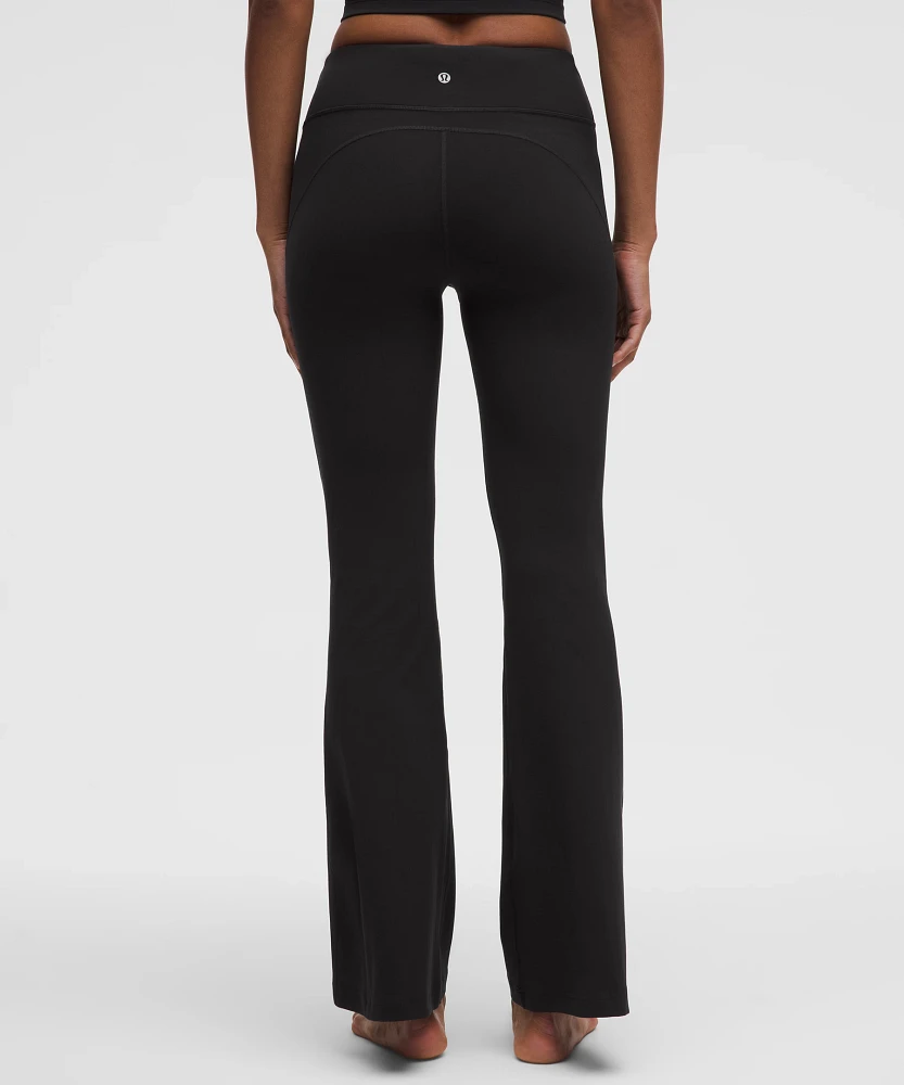 パンダ♪新品Lululemon Groove ヨガパンツ　黒（6) Lululemon athletica Groove Nulu High-Rise Flared Pant *Short