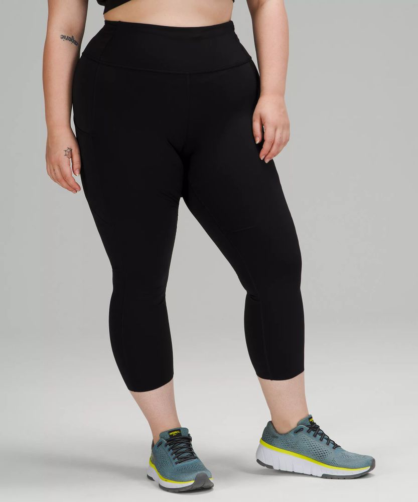 Lululemon 2025 black capris