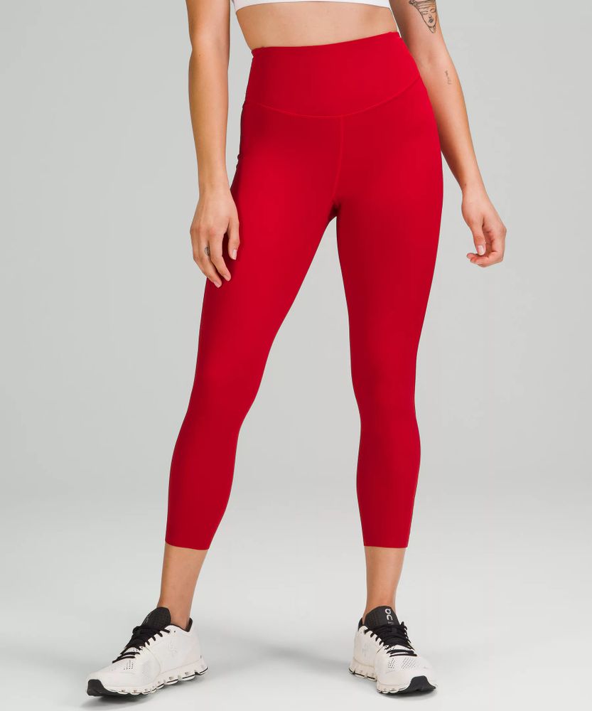 Lululemon base hot pace crop 23