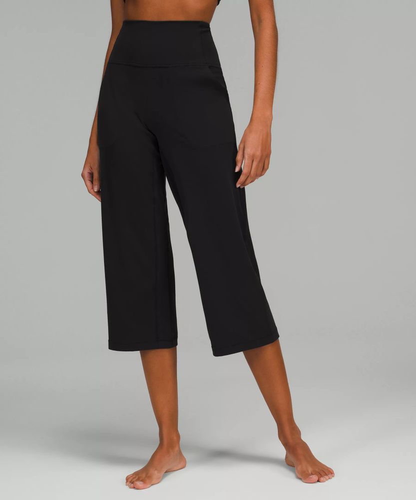 Lululemon wide sale leg crop pants