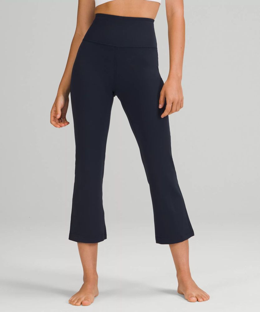 Lululemon athletica groove super high rise crop leggings popular