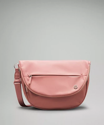 Lululemon athletica Drawstring Bucket Crossbody Bag 5L