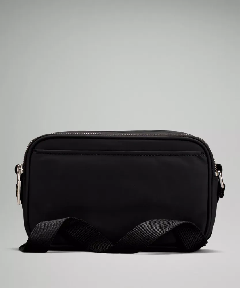 Newest Lululemon Camera Bag