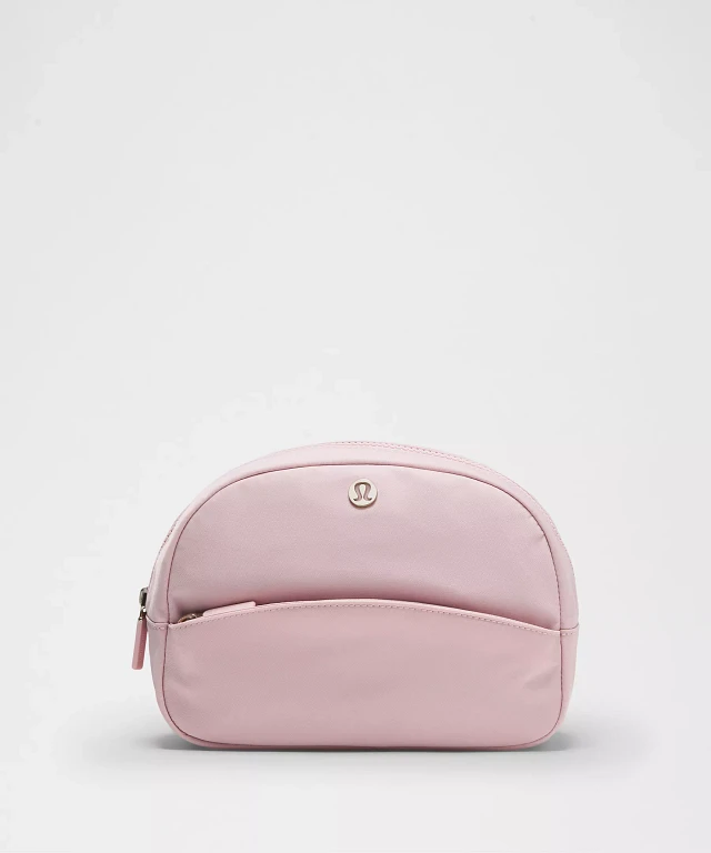 lululemon（ルルレモン)City Essentials バッグ 25L City Essentials Bag 25L | Women's Bags,Purses,Wallets