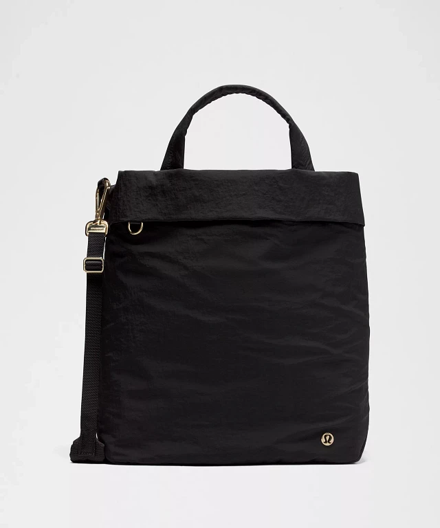 Lululemon athletica On My Level Barrel Duffle Bag 16L