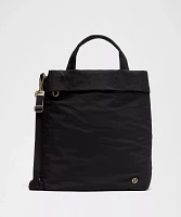 ★lululemon★On My Level スモールトートバッグ 5L★2WAY★ Lululemon On My Level Small Tote Bag 5L - Black / Gold