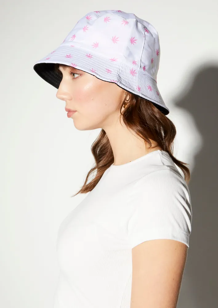 Rue21 hotsell bucket hats