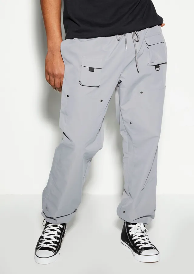 Rue21 Gray Nylon Cargo Pants | Hamilton Place