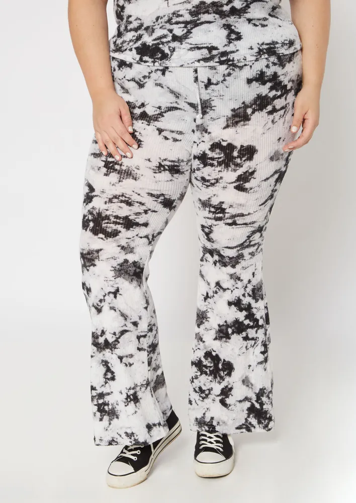 Rue21 Plus Black Tie Dye Soft Ribbed Flare Pants | Green Tree Mall