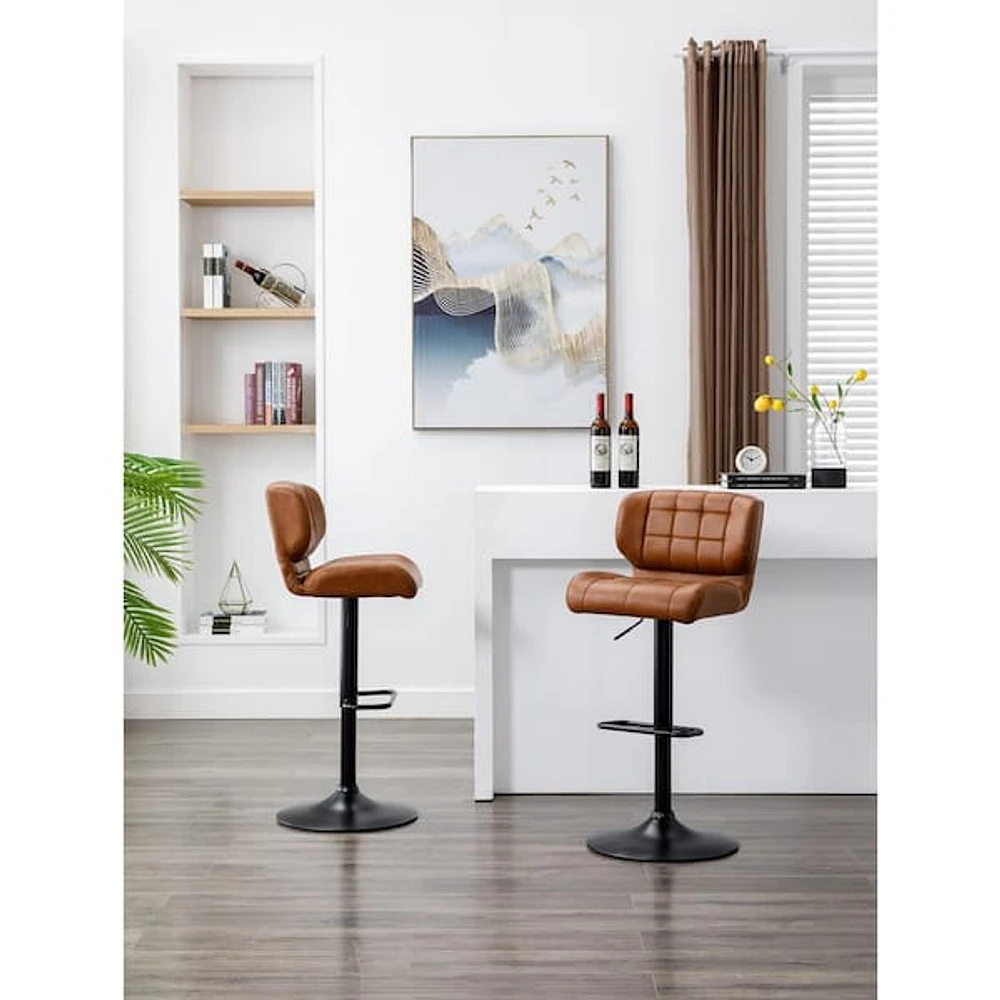 Dwell kitchen stools 2025