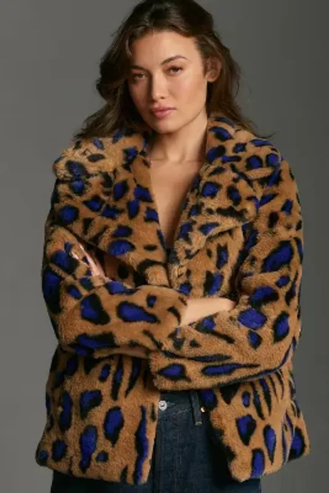 Avec les filles 2024 faux fur coat