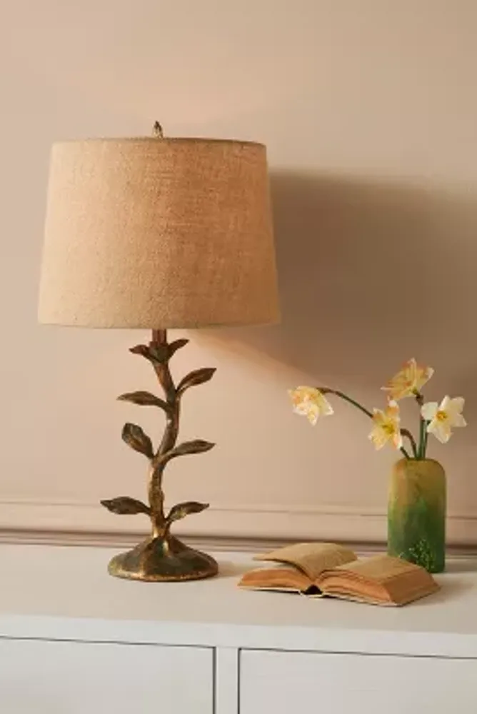 Flourish deals table lamp