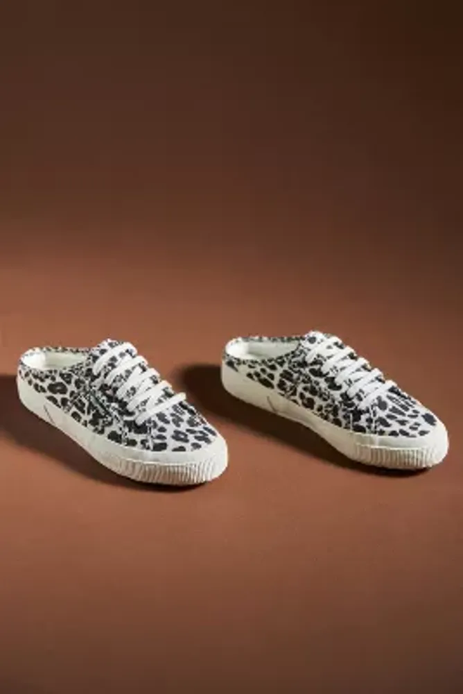 Leopard fashion print superga