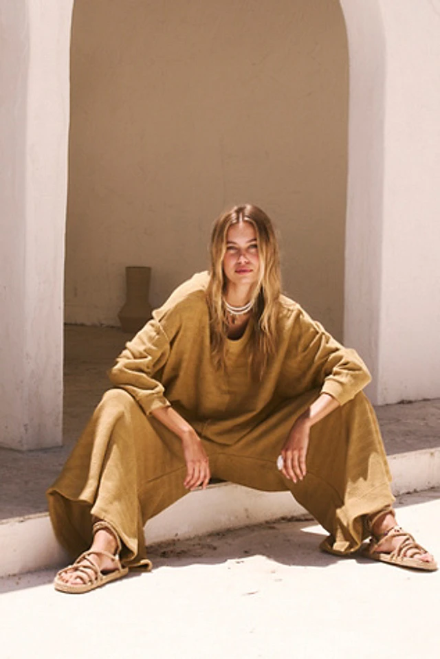 Free-est Trina Set | Pacific City