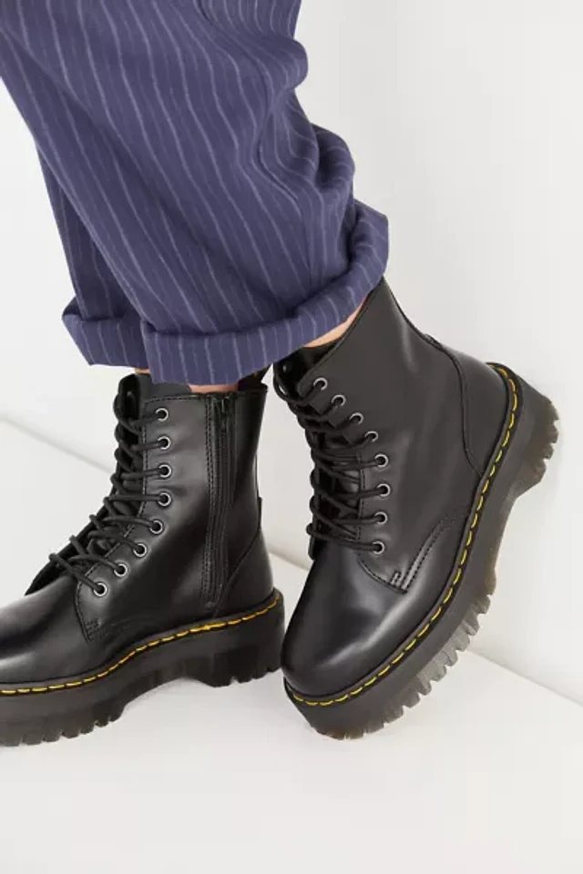靴 Dr.Marten RamseyQuadStud Ramsey Quad Stud Platform Creepers in Black | Dr. Martens