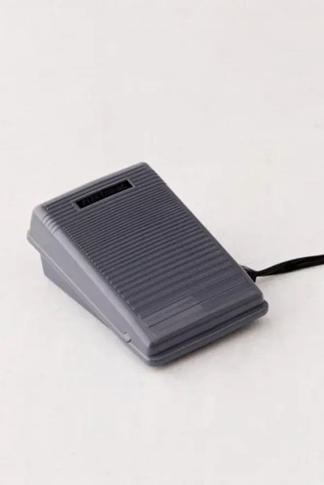 Urban Outfitters Brother SM1704 17Stitch Sewing Machine Mall of America®