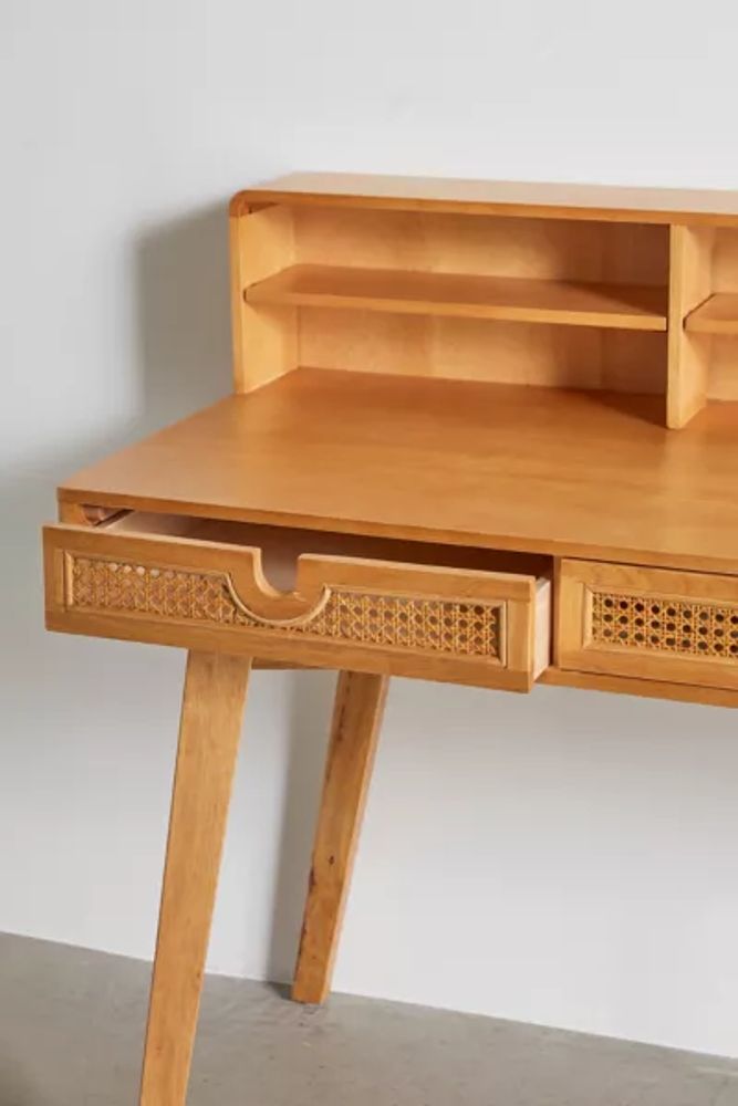 Urban Outfitters Marte Desk Mall of America®