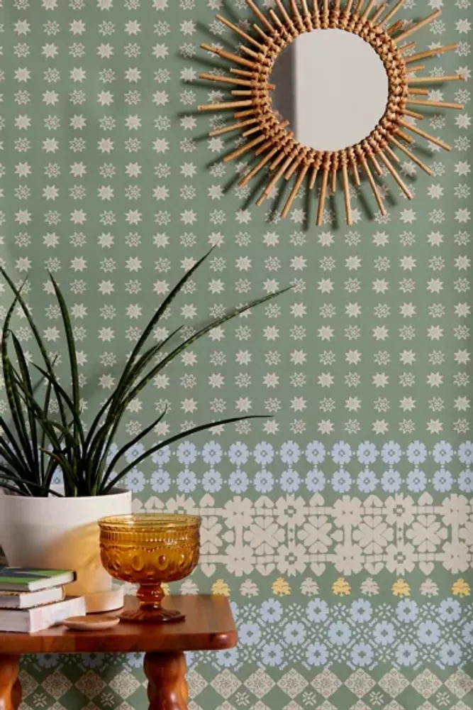 Urban Outfitters Ettie Removable Wallpaper Mall of America®