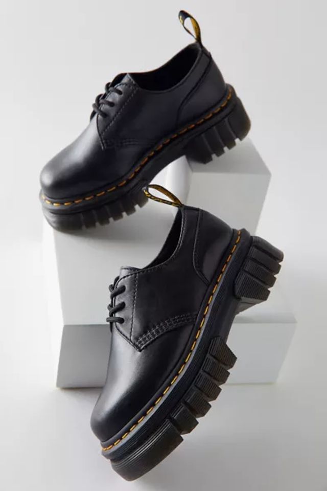 Urban Outfitters Dr. Martens Bethan Leather Platform Oxford