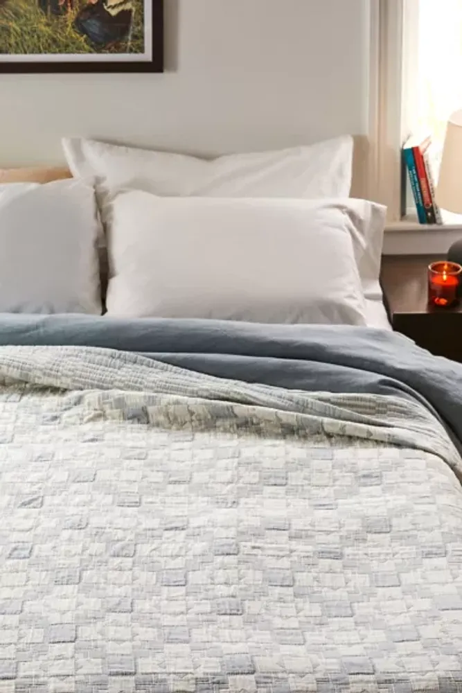 Urban Outfitters Pendleton Organic Cotton Matelass Coverlet