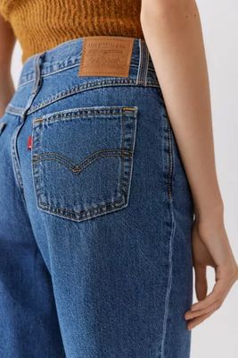 Urban Outfitters Levi’s ‘80s Mom Jean - Boo | Mall of America®