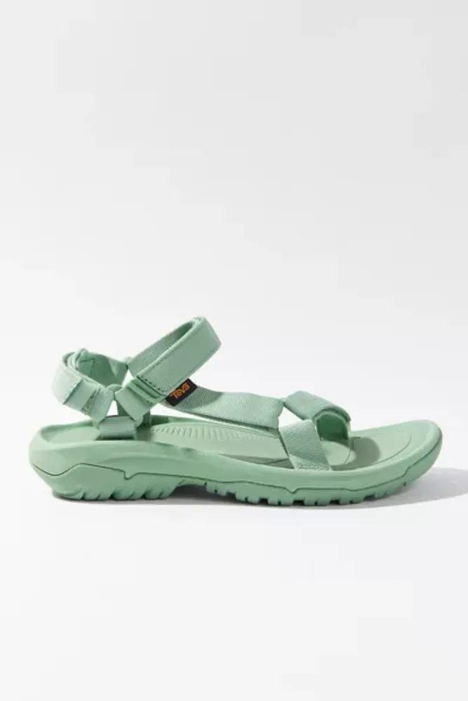 Teva sandals cheap urban outfitters