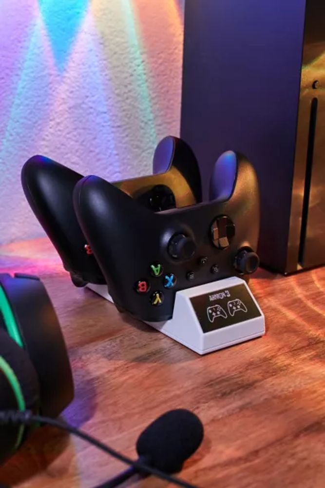 Urban Outfitters Dual Xbox Controller Rechargeable Battery Station