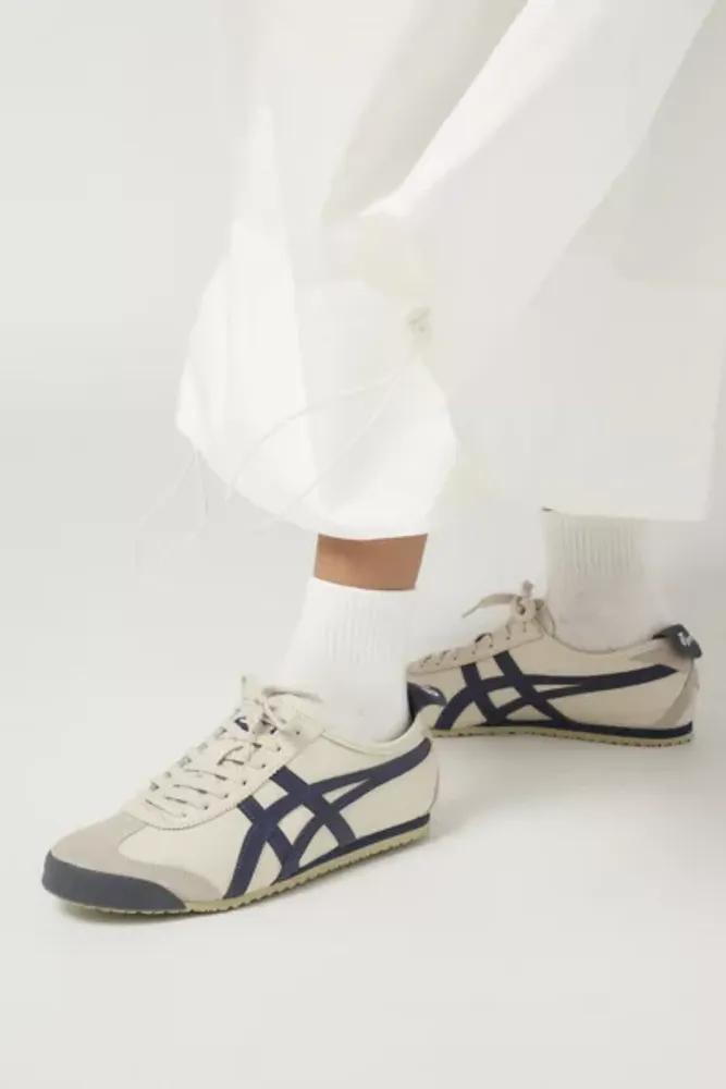 onitsuka moa
